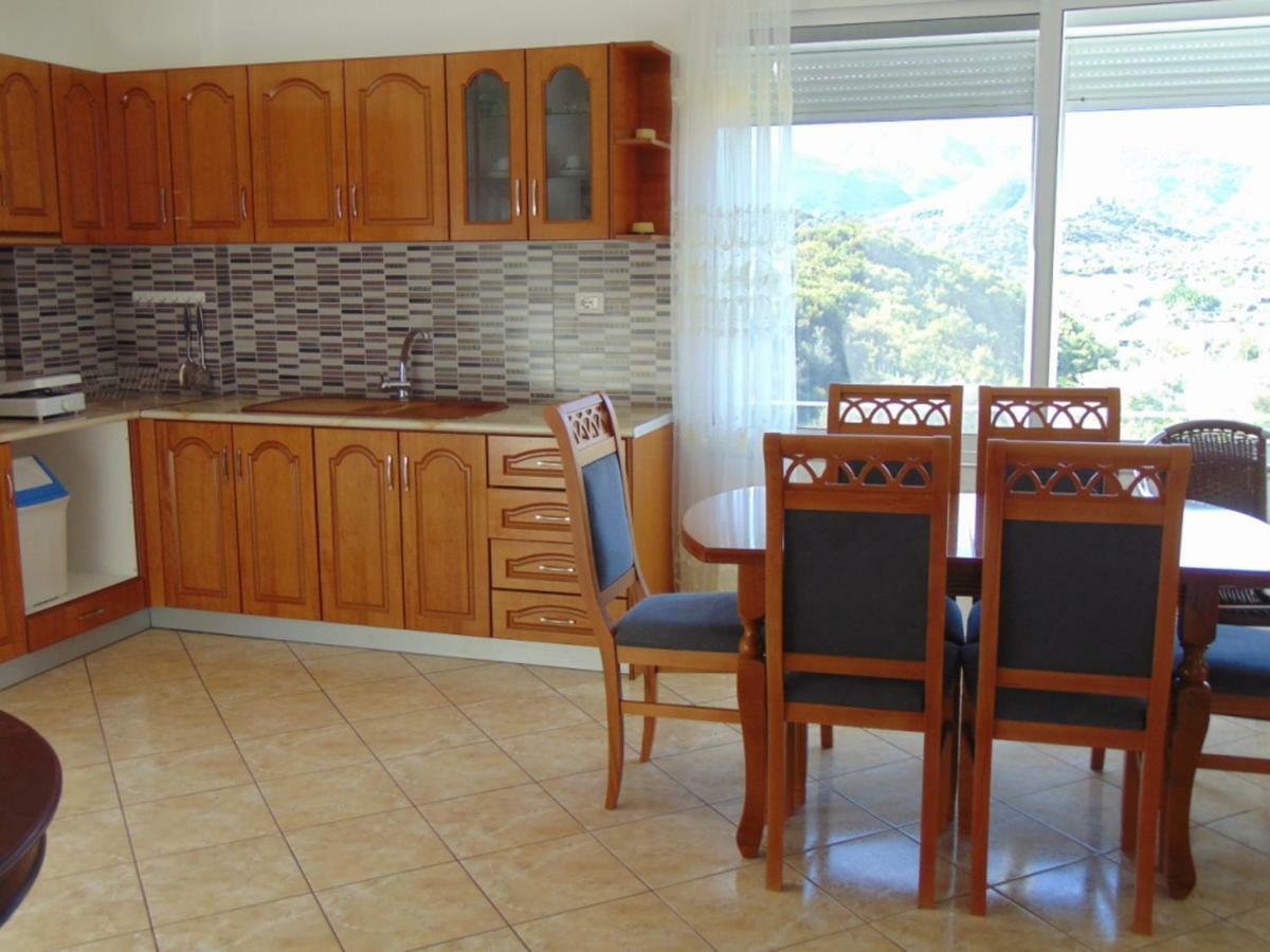 Hotel apartamentowy Hida