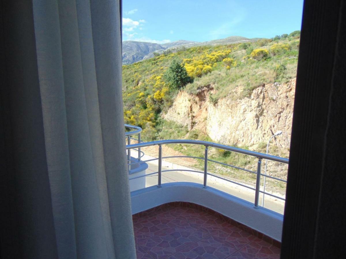 Hida Apart-hotel Himare