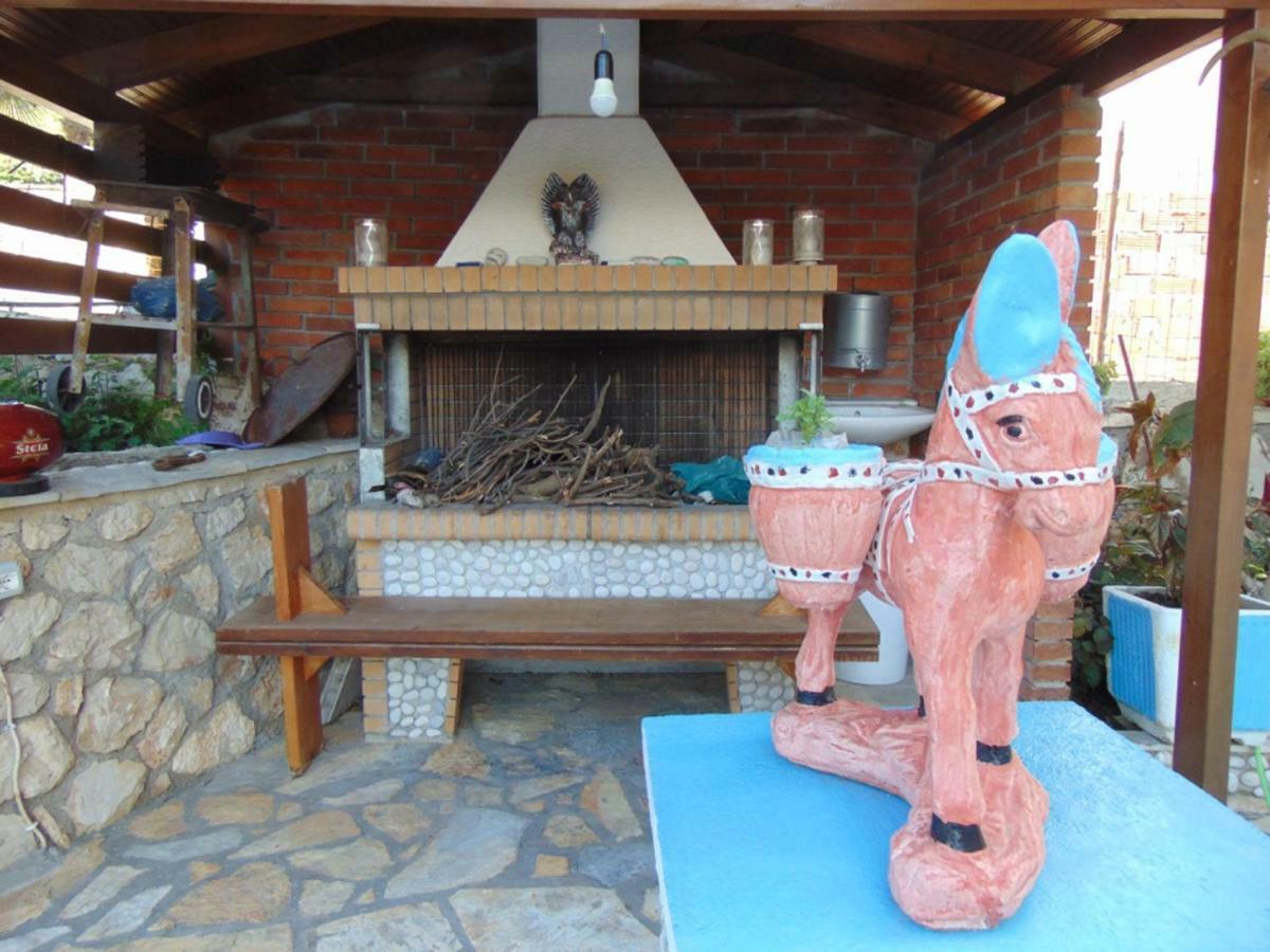 Apart-hotel Hida Himare
